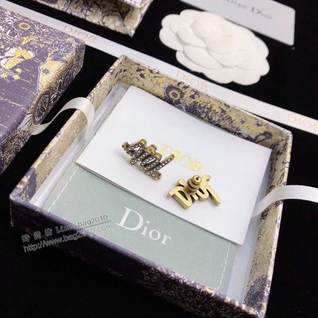 Dior飾品 迪奧經典熱銷款復古Jadior字母耳釘  zgd1417